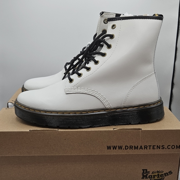 NIB Dr Martens Zavala  White Lace Up Air Wair Combat Boots size 9 - Picture 1 of 16